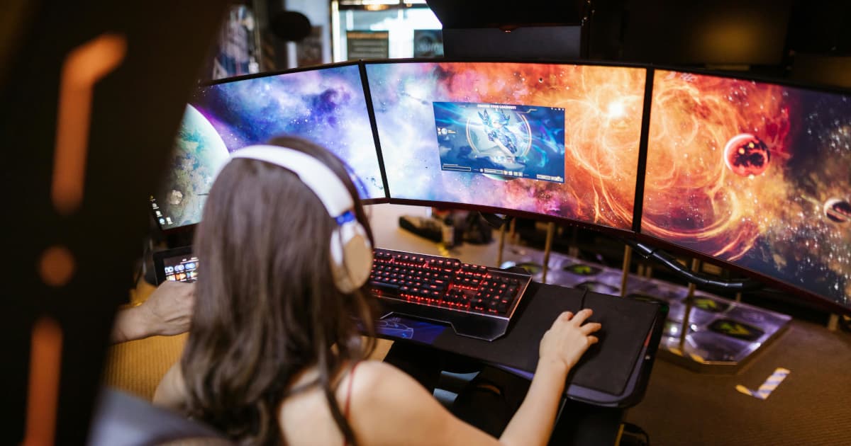 SEGG Media Shares Surge 15% to Highest Level Since September