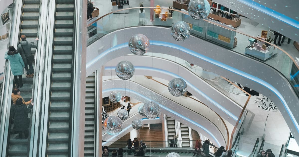 Holiday Online Sales Expected to Reach Record $253.4 Billion