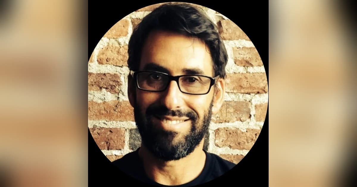 Calibration Quality Over Raw Speed: Eric Litvin Redefines 800G Optical Interconnect Value