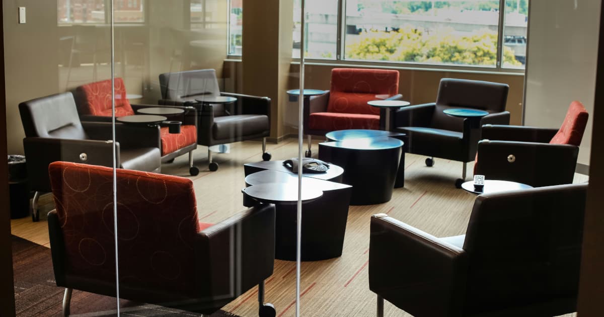 Kingsoft Reports Strong Q3 2025 Results with Strategic Focus on AI and International Expansion